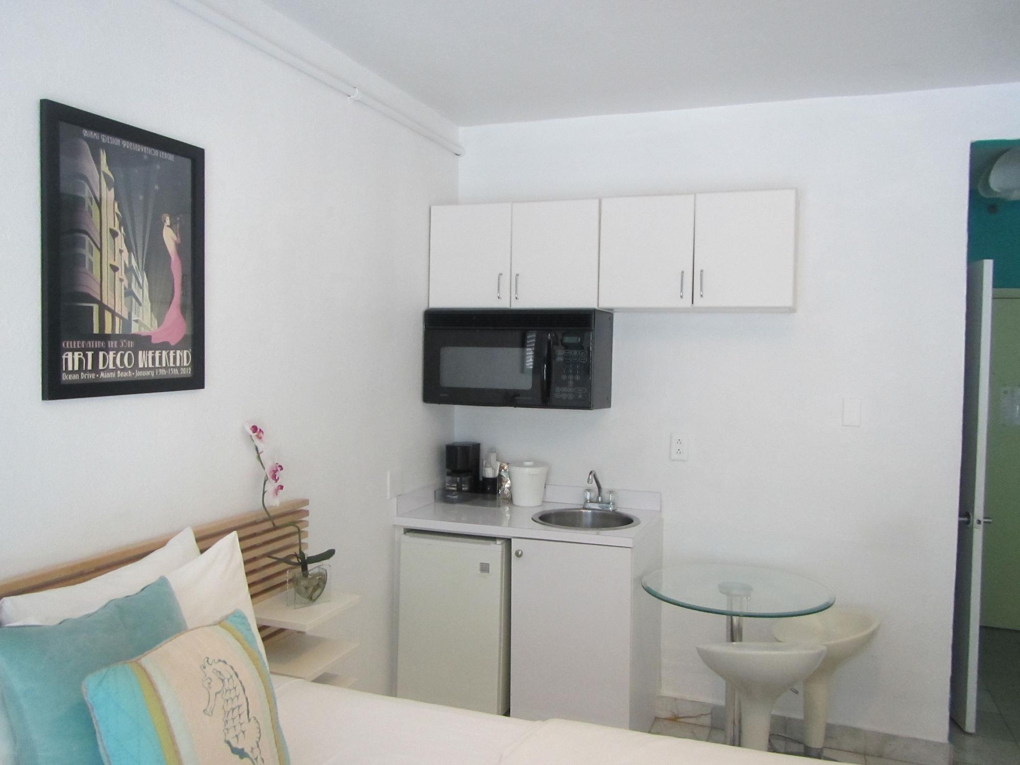 Royal Hotel South Beach Маями Бийч Екстериор снимка